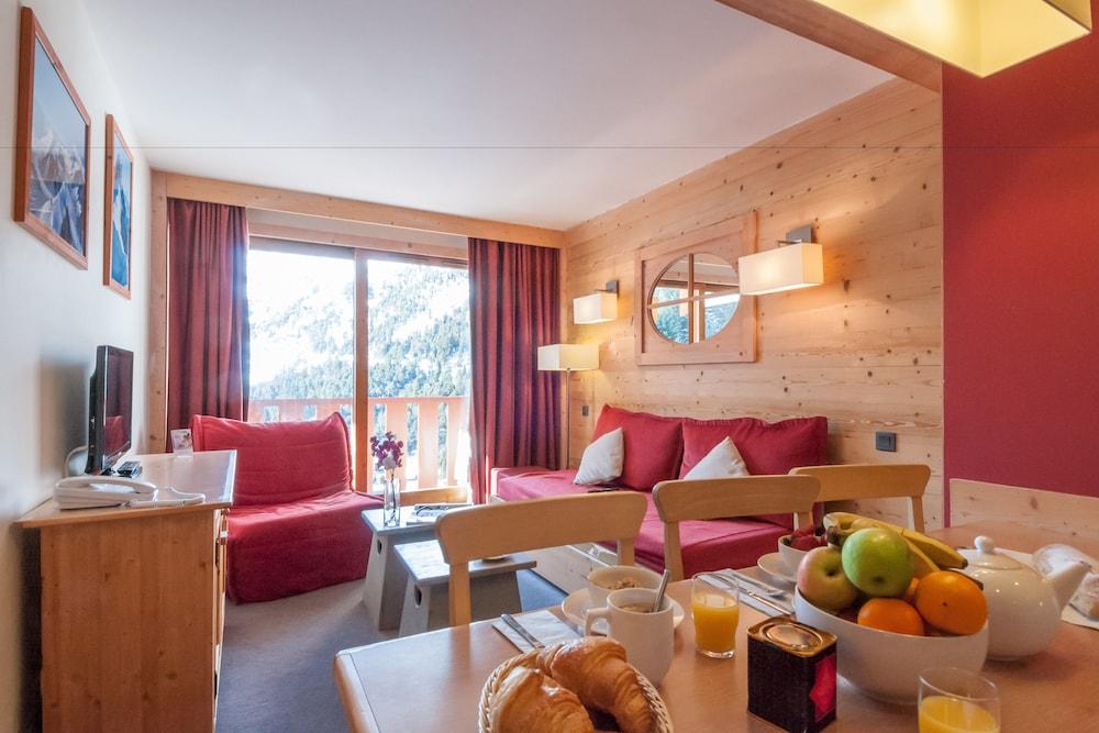 Residence Pierre & Vacances Premium Les Crets Les Allues Экстерьер фото